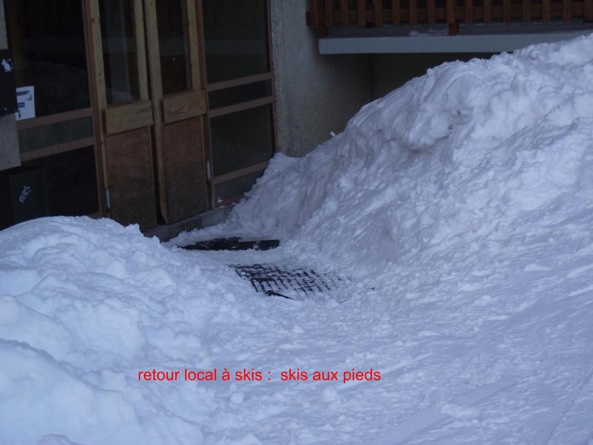 Appartement Au Bord des Pistes à La Plagne Extérieur photo